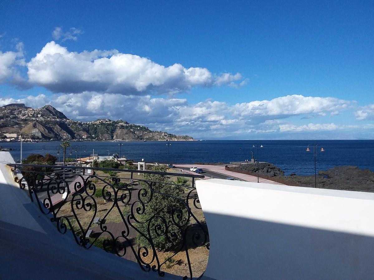 Hotel Orpheus Giardini-Naxos Zewnętrze zdjęcie